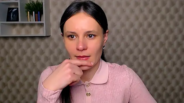 ValeriaHeart  online show from 02.25.25