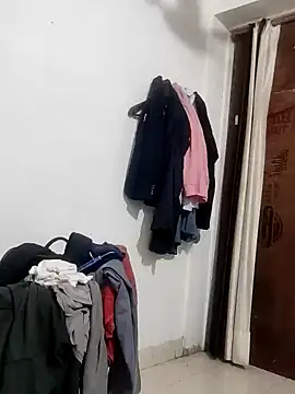 Snapshot of Hot_funky_boy chatting on 02.11.25 Hot funky boy online show from 02.11.25