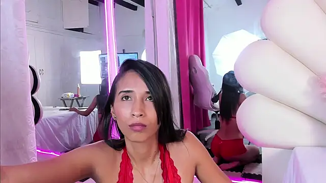 Keyla  Jones online show from 02.07.25