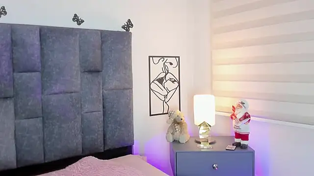 Violetta Ficher online show from 12.20.25