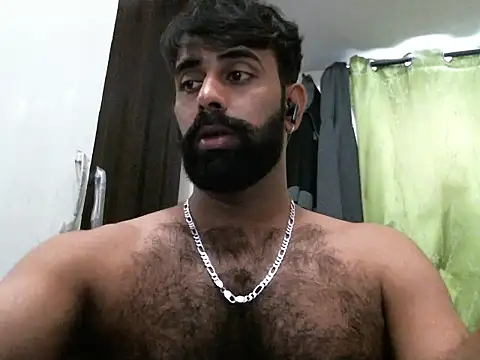 Snapshot of indianhairybull chatting on 02.08.25 indianhairybull online show from 02.08.25
