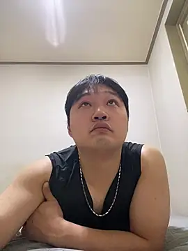 offwhite777 online show from 02.17.25