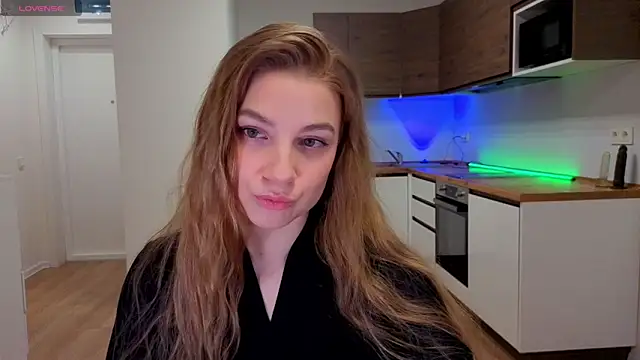 Enjoy everymoment  online show from 03.26.26