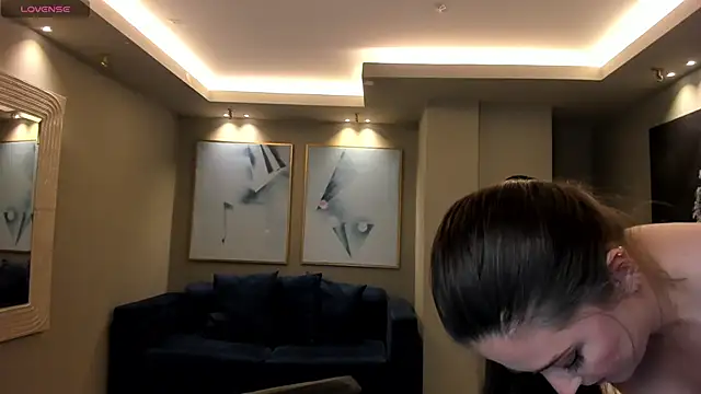 BeccaBaxter online show from 03.12.25