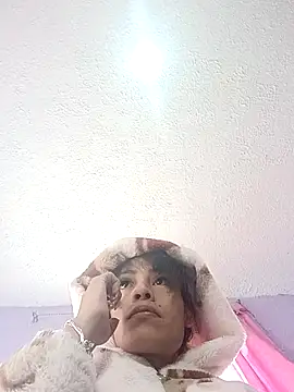 Snapshot of Raichell_ chatting on 10.16.25 Raichell online show from 10.16.25