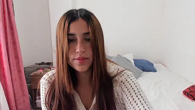 Snapshot of __leaa chatting on 03.01.25 leaa online show from 03.01.25