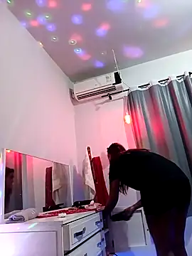 Pantaneirasexy online show from 03.18.26