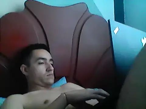 Snapshot of daimon_king05 chatting on 03.07.25 daimon king05 online show from 03.07.25