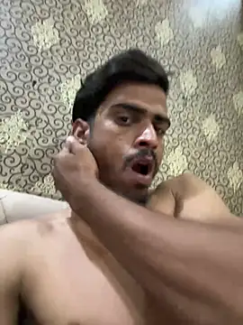 Loveinsync online show from 04.05.26