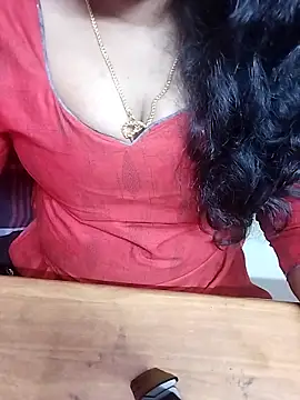 Snapshot of Tamil_Radha chatting on 11.01.25 Tamil Radha online show from 11.01.25