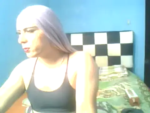 Snapshot of DivinaTransStrella chatting on 03.17.25 DivinaTransStrella online show from 03.17.25