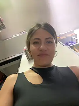 Andrea18 blonde online show from 03.30.26