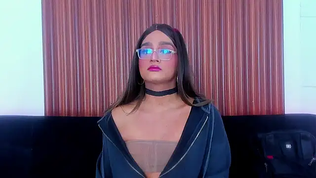 Karla Dior7 online show from 02.18.25