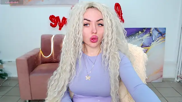 MissisCaty online show from 02.20.25