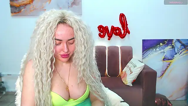 MissisCaty online show from 02.28.25