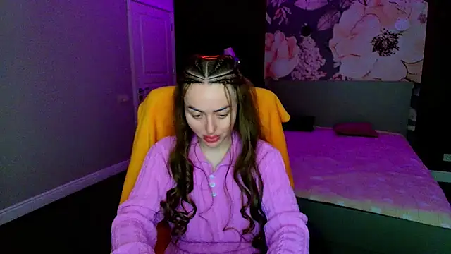 MissisCaty online show from 04.16.26