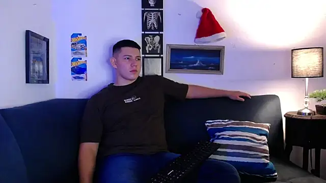 JamesCr  online show from 11.29.25