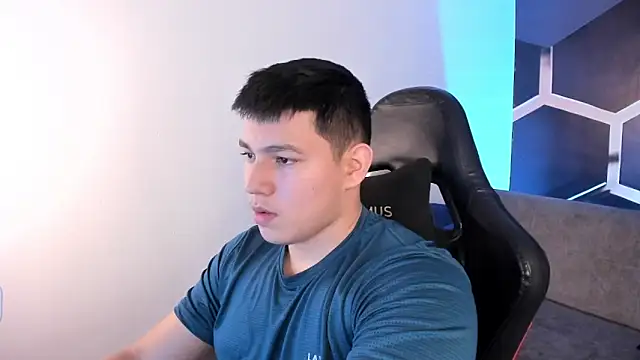 JamesCr  online show from 01.15.26