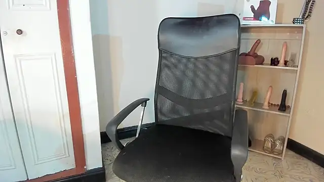 Violetta 0 online show from 11.10.25