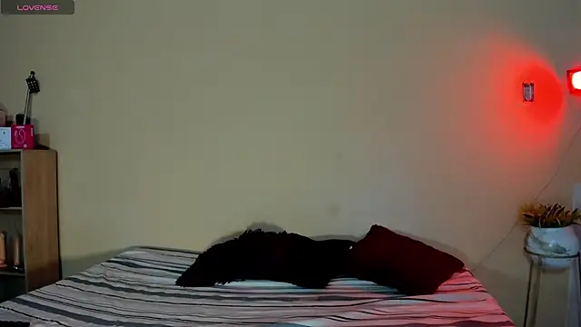 Violetta 0 online show from 03.17.26