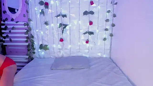 Snapshot of cassidy_blossom chatting on 03.20.25 cassidy blossom online show from 03.20.25