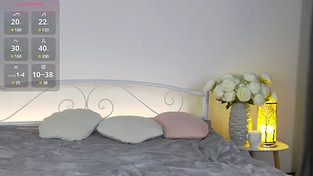 Maytaai online show from 03.05.25