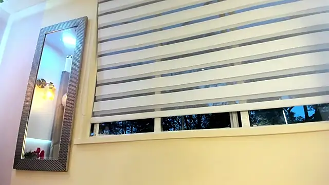 AzunaStar online show from 02.12.26