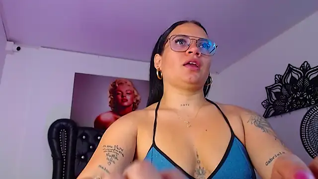 Snapshot of Taliana36 chatting on 03.14.25 Taliana36 online show from 03.14.25