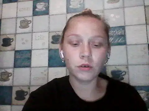 Snapshot of Anna_wey chatting on 05.25.26 Anna wey online show from 05.25.26