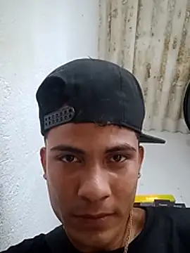 Snapshot of Alejandr420 chatting on 03.14.26 Alejandr420 online show from 03.14.26