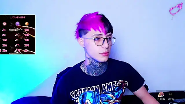 Snapshot of 7_Saturno_7 chatting on 11.06.25 7 Saturno 7 online show from 11.06.25