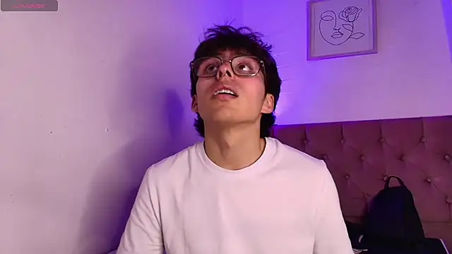 PepperTwink online show from 11.08.25