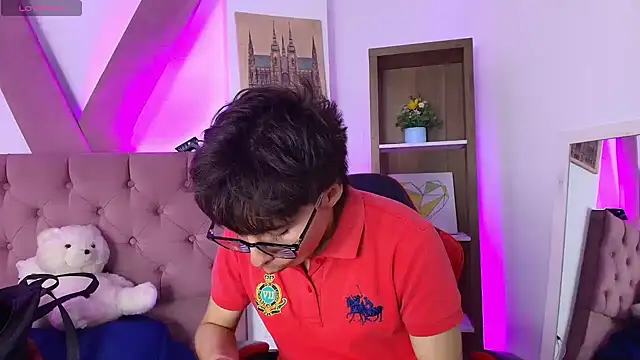 PepperTwink online show from 04.07.26