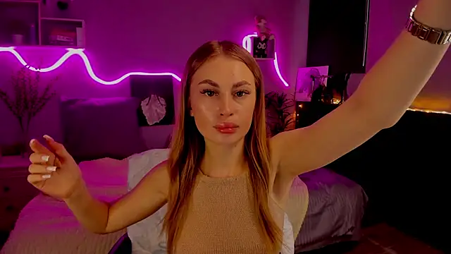 AnitaLamb online show from 02.06.25