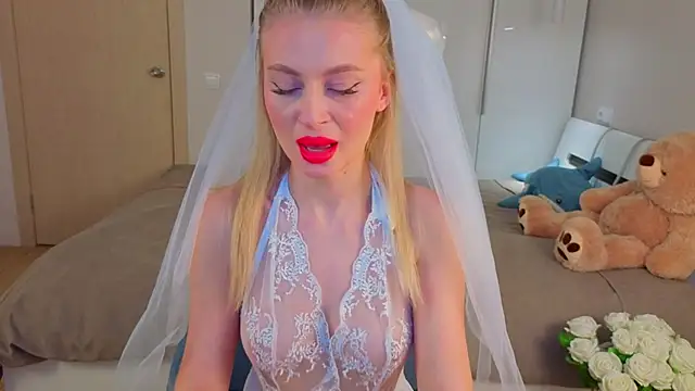 AnitaLamb online show from 10.31.25