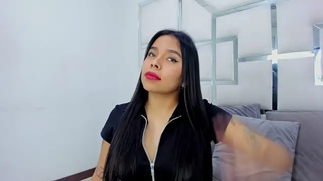 ZoeWan69 online show from 03.08.25