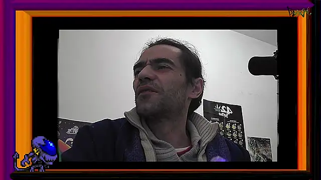 Snapshot of ReyDeBotones chatting on 03.22.25 ReyDeBotones online show from 03.22.25