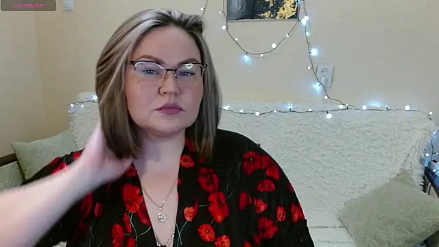 Vivien  wet online show from 02.01.25