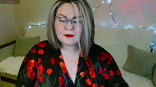 Vivien  wet online show from 02.02.25