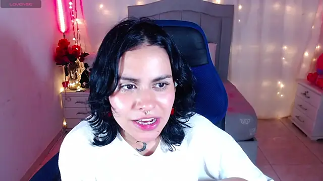 Snapshot of veronica_luar chatting on 03.01.25 veronica luar online show from 03.01.25