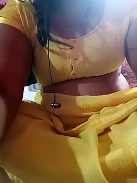 Snapshot of RAYI_01 chatting on 03.20.25 RAYI 01 online show from 03.20.25