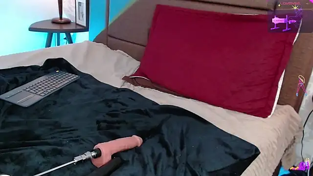 Snapshot of Nicky_gh chatting on 02.20.25 Nicky gh online show from 02.20.25