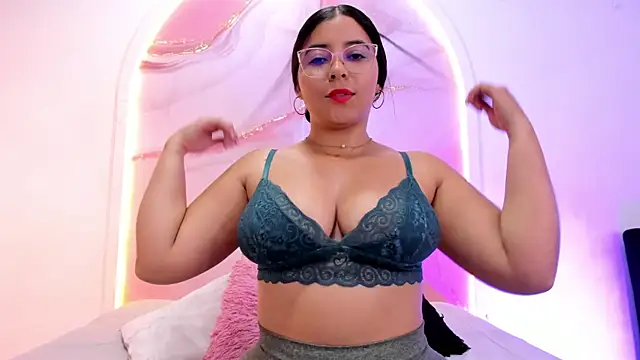 Sofii Lopezz online show from 11.06.25