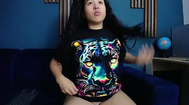 Snapshot of ema_abby chatting on 02.19.25 ema abby online show from 02.19.25