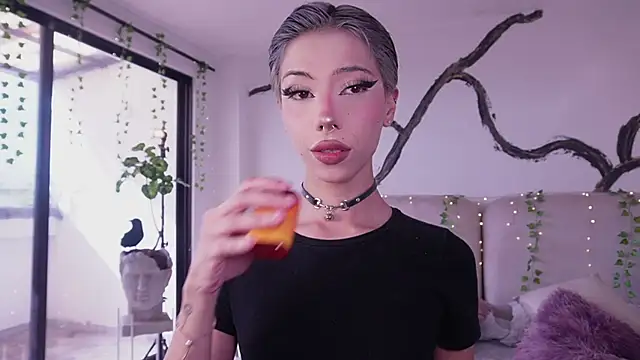 soidai miiu online show from 10.20.25