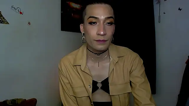 Snapshot of NovaNyx11 chatting on 09.09.25 NovaNyx11 online show from 09.09.25