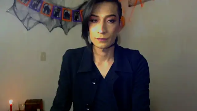 Snapshot of NovaNyx11 chatting on 10.14.25 NovaNyx11 online show from 10.14.25