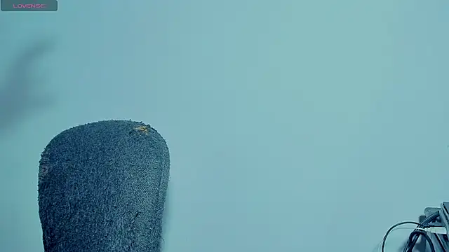 Eli clark  online show from 09.12.25