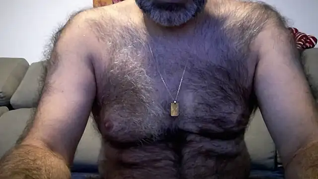 Snapshot of arka6 chatting on 04.13.26 arka6 online show from 04.13.26