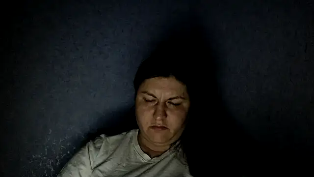 KiraSwee online show from 09.09.25